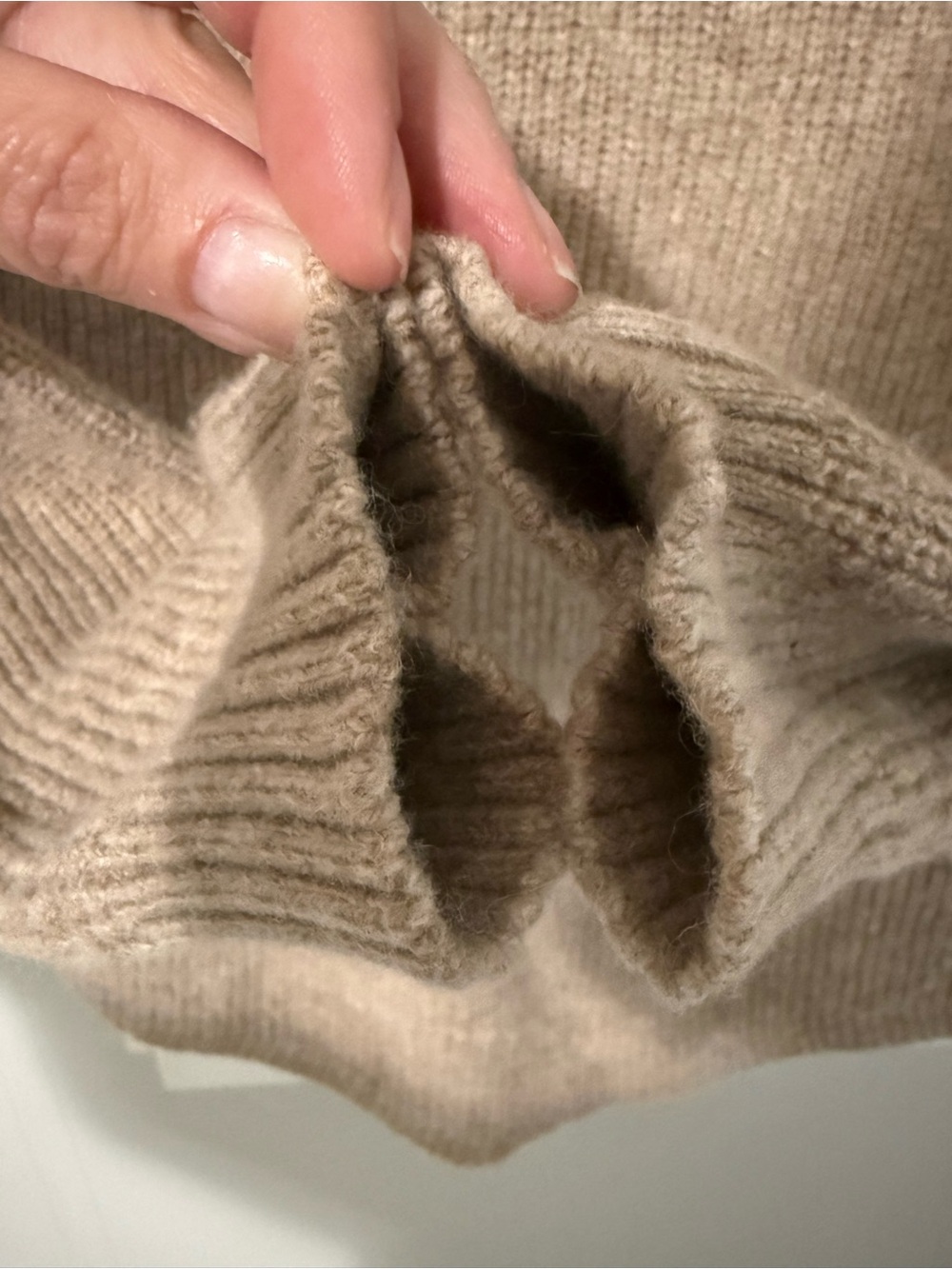 179. Tahari Neutral Taupe Slouchy Cowl Neck Sweater Small Cabin Quiet Luxury - Picture 4 of 9